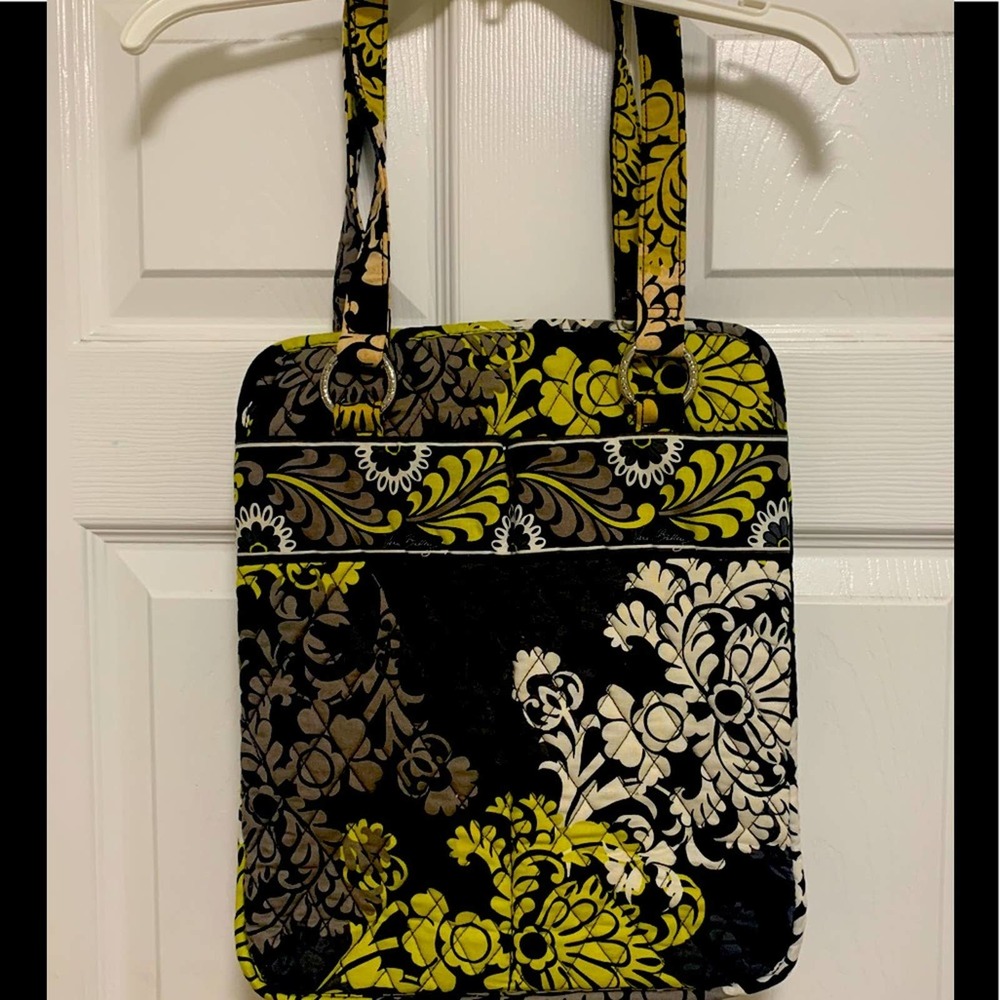 Vera Bradley Wine Book Craft Bag Black Floral